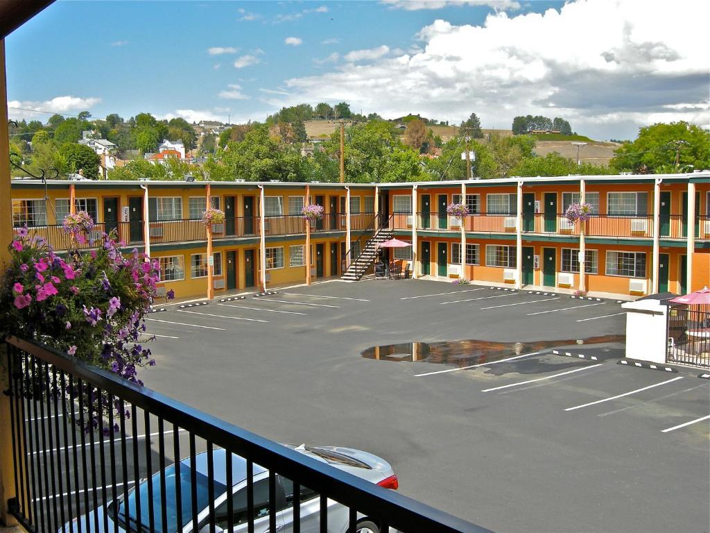 Americas Best Value Inn - Pendleton Eksteriør billede